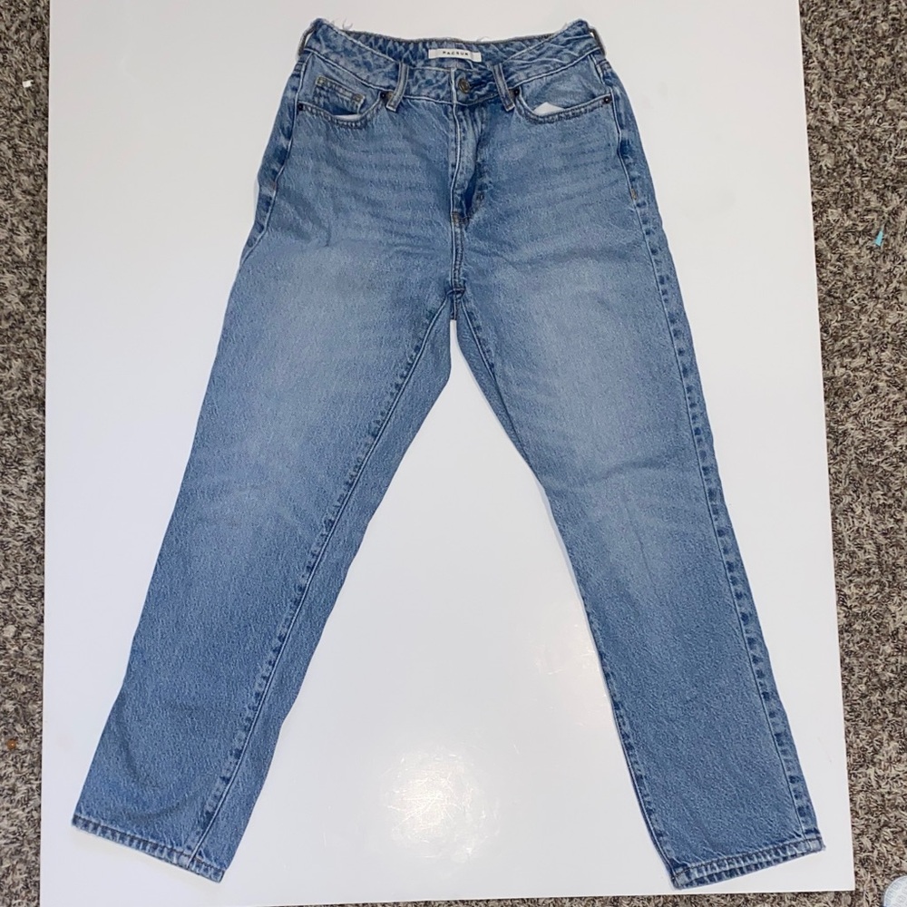 PacSun Light Wash High-Rise Mom Jeans